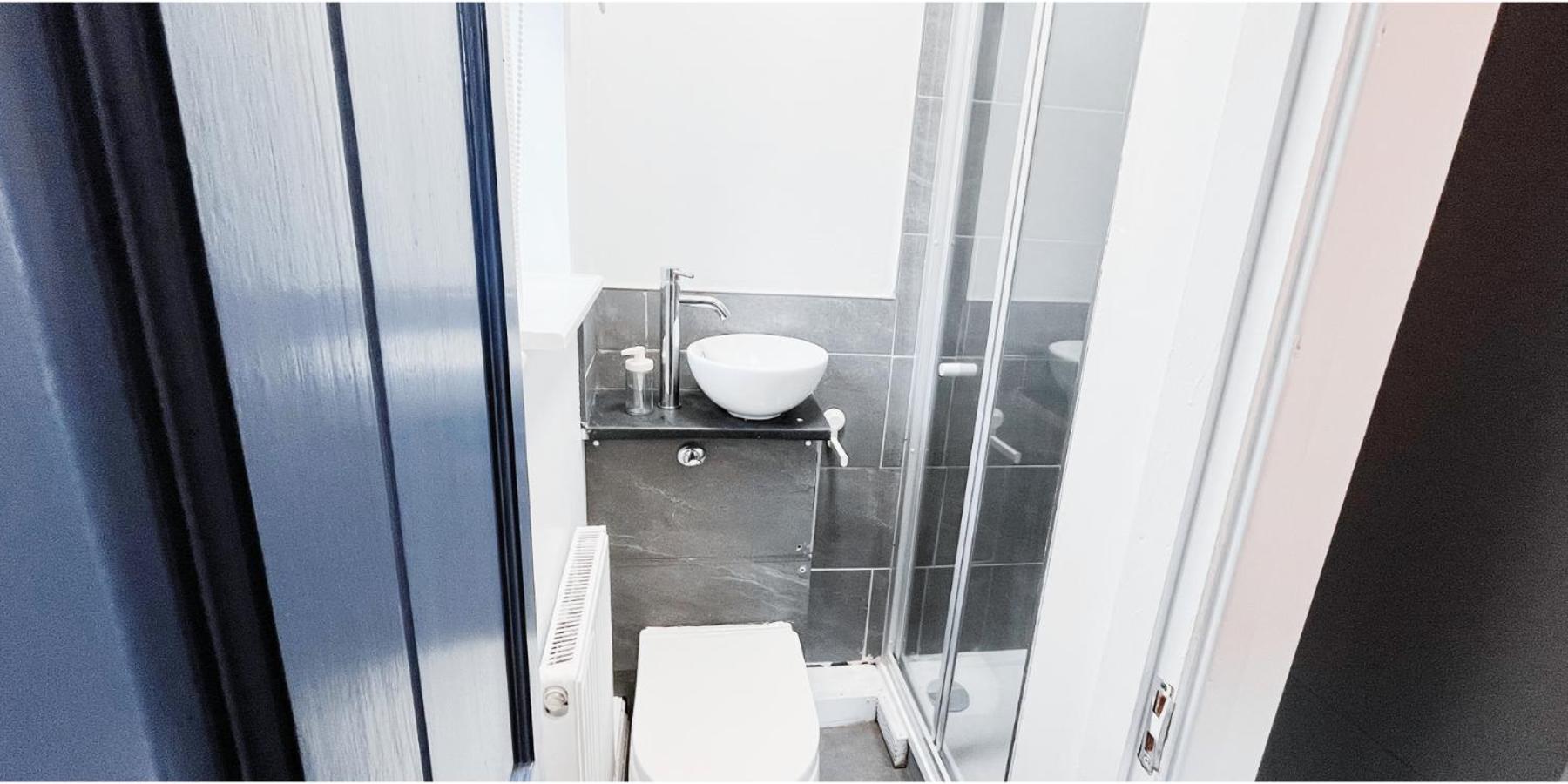 Single Room In Modern House Near Nottingham Zewnętrze zdjęcie